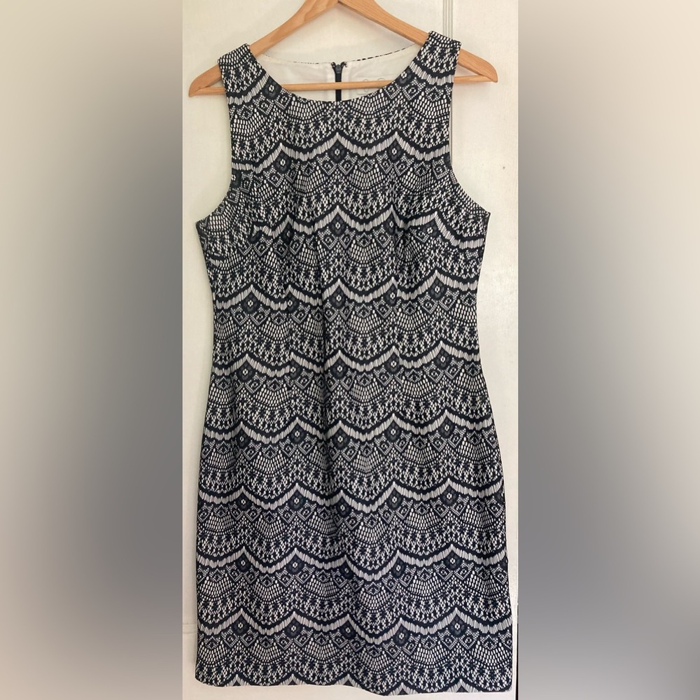 Jessica Simpson lace dress size 8